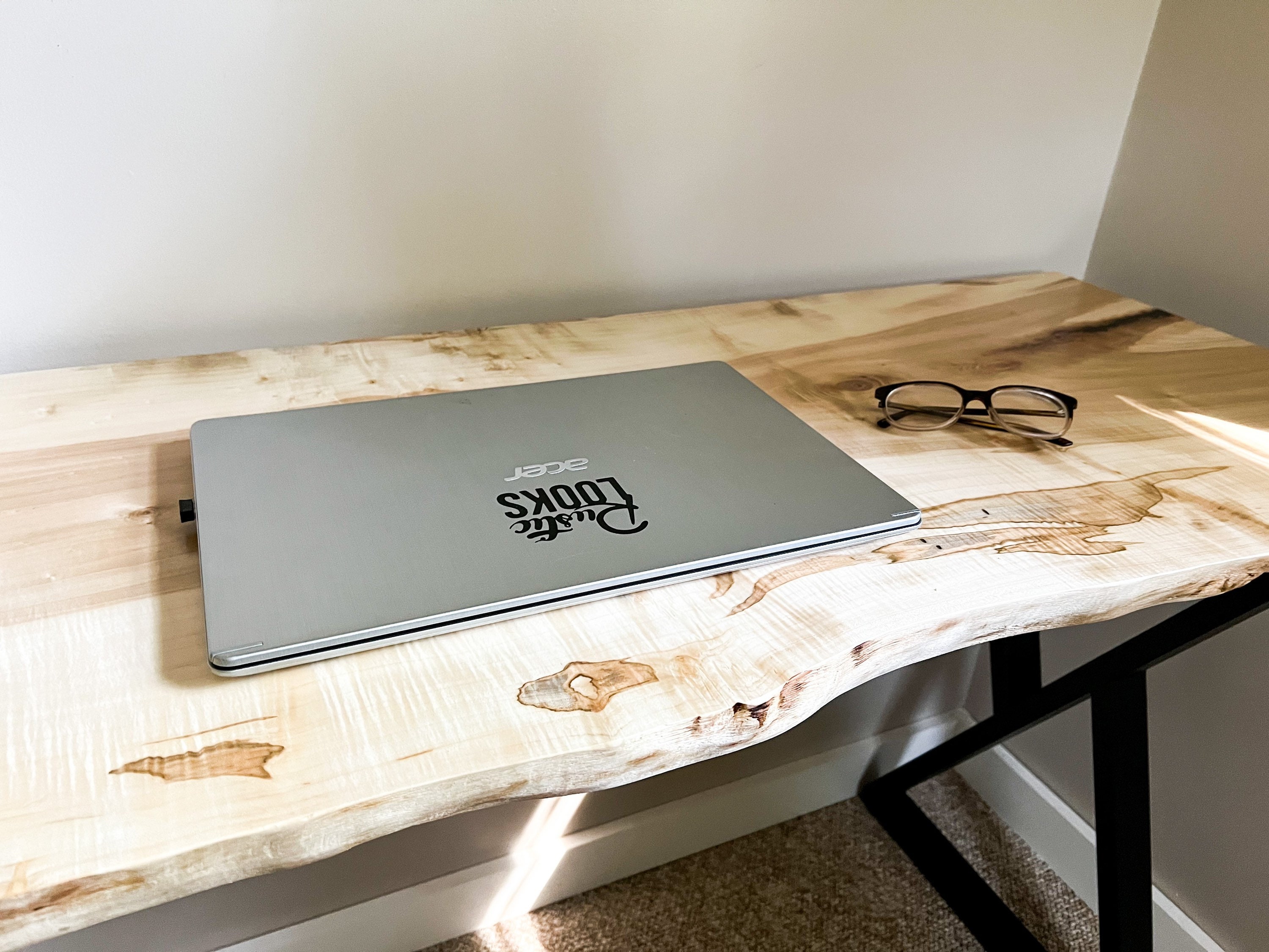 Live Edge Desk Walnut Computer Desk Metal Legs Slab Desk Modern Desk Custom  Desk Solid Wood Desk 