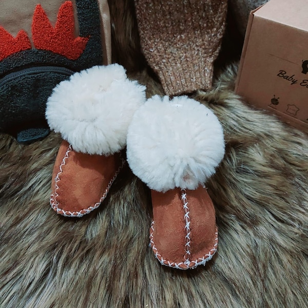 Bottes pour tout-petit en peau de mouton, Chaussons pour tout-petit, Bottes d'hiver bébé, Mocassins pour tout-petit, Mocassins pour bébé, Marron