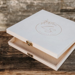 Album box with engraving for your documents / memories / pictures or photo albums up to 32 x 32 cm
