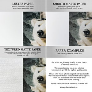 K&ouml;nnte beinhalten: Ein Vergleich verschiedener Papierarten f&uuml;r Kunstdrucke. Die Optionen umfassen Glanzpapier, Glattes Mattpapier, Strukturiertes Mattpapier. Das Bild zeigt auch einen Eisb&auml;ren mit einem Zylinder und den Text "Papierbeispiele" und "Weitere Informationen finden Sie in den Angebotsdetails".