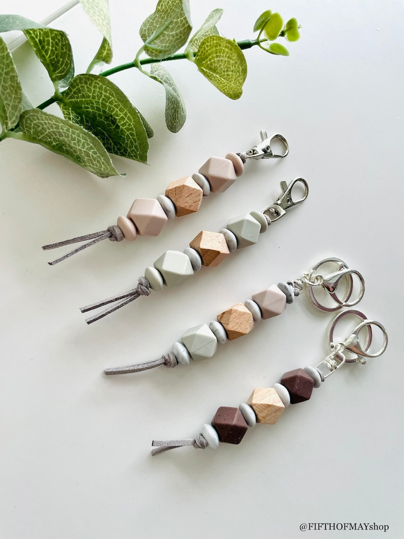 Handmade Hexagon Beaded Keychain – Silicone & Beech Wood - Etsy