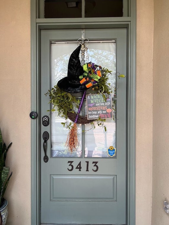 Halloween Wreath, Halloween Doorhanger, Fall Wreath