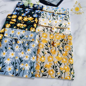 Daisies Fabric Sleeve for Nook Glowlight 4/3/2,Glowlight 4e/4 Plus,Nook Simple Touch,Glowlight Plus 6&quot; 2015/Plus 7.8&quot; 2019/Plus 2023 Cover
