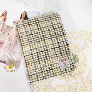Geborduurde stoffen iPad-hoes gemaakt van Harris Tweed-doek voor iPad Pro Air 11&#39;&#39; 13&#39;&#39;, iPad Mini 7, iPad 10e 11e generatie, iPad Air 5 6-hoes