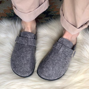 Wool Cork Clogs in Grey / Felt Clog Sandals. afbeelding 4