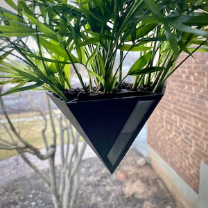 Self Watering Window Planter | Fuze Window Planter