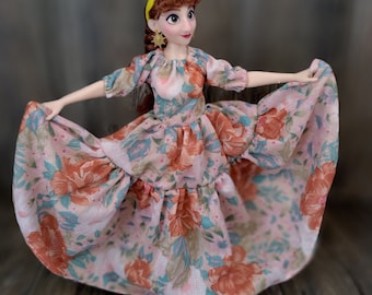 Layered flowing dress for fashion dolls