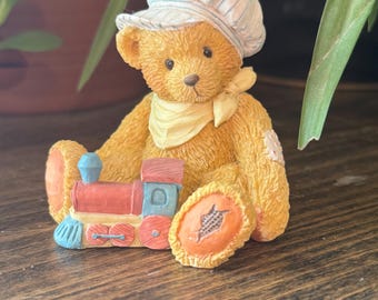 Cherished Teddies *Thomas - Chuggin' Along vintage Enesco-figuurtje