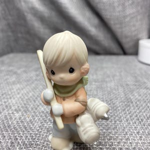 Vintage Precious Moments Figure *Sugar Town Leroy by Enesco (Retired)