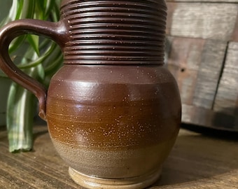 Rowe Pottery Works Williamsburg Restoration Ale-mok 1992