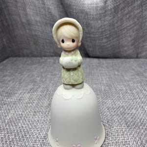 Vintage Precious Moments Figure * 1986 Wishing You A Cozy Christmas Bell -by Enesco (Retired)