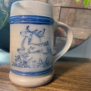 Christmas Rowe Pottery Works 6 3/4