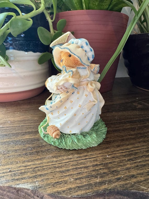 Cherished Teddies * Megan - Spring Brings A Season of Beauty