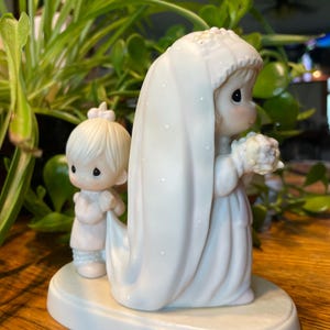 Vintage Precious Moments Figur * Gott segne die Braut von Enesco (im Ruhestand)