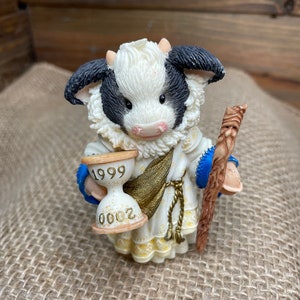 Mary Moo Moos -  &quot;Hoofy Moo Year&quot; 1998