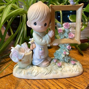 Vintage Precious Moments Figure  *To God Be The Glory by Enesco (Retired)