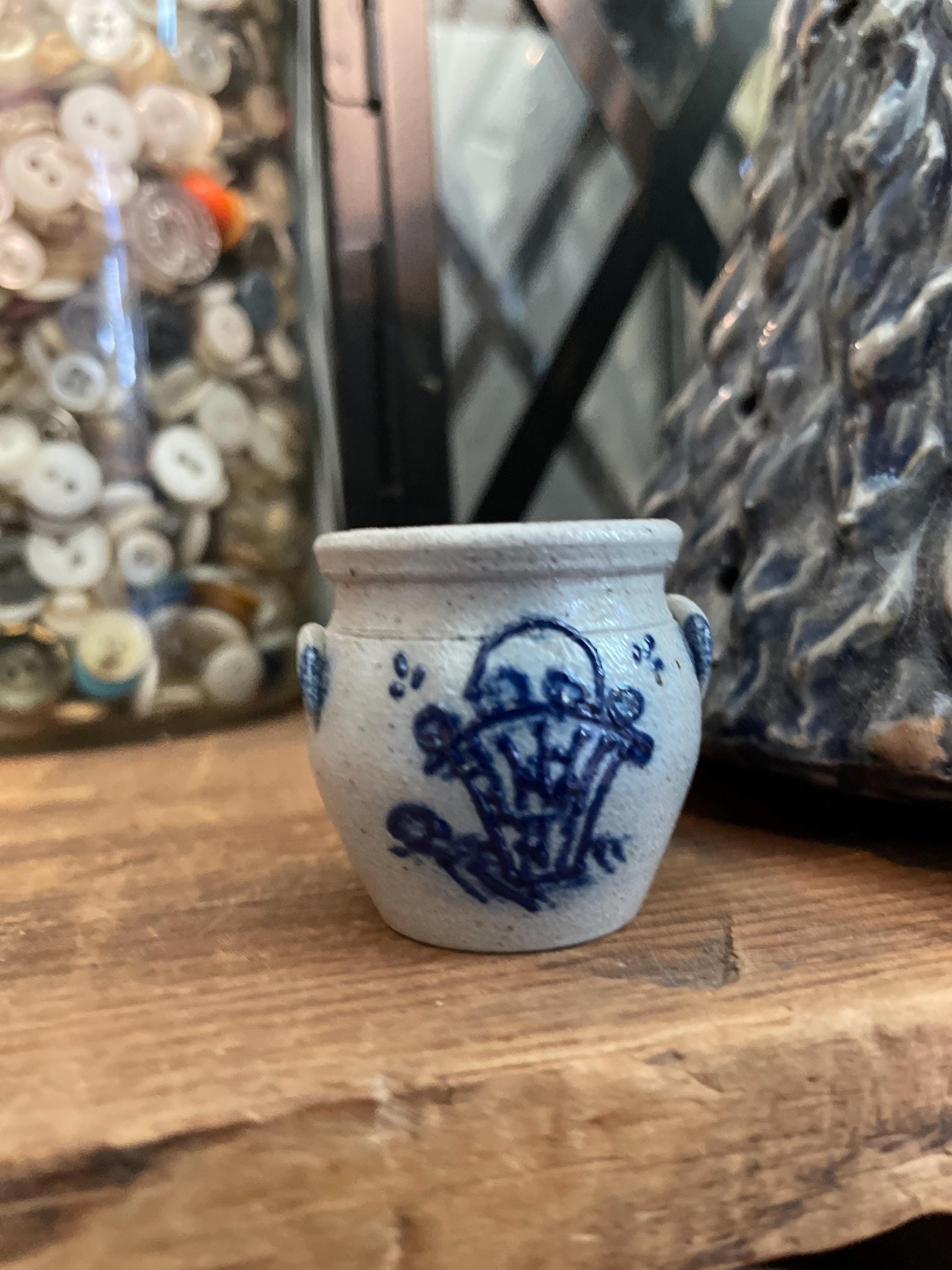 Vintage Rowe Pottery Works 1990 Miniature 1/4 Scale Urn - Salt