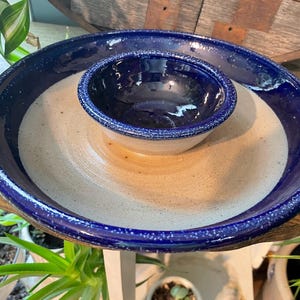 Rowe Pottery Works Rare 1991 Chip & Dip Tray Koboltblå ringad 11”