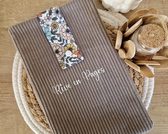 Customizable corduroy book cover - Paperback size - Book sleeve - Book cover