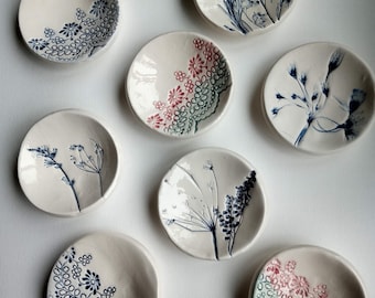 Trinket dish, Mini small shallow dish, Jewellery storage, Ring dish, Earring Storage Holder, ring holder, keep your jewellery safe,