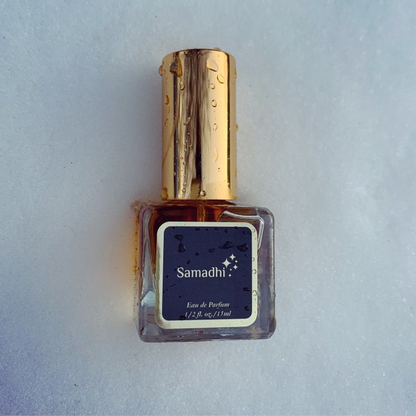 Samadhi | Botanical Perfume | Spiced Amber Woods | Cinnamon | Cardamom | Pinyon Pine | Sandalwood | Vetiver | Vanilla | 15 mL Glass Atomizer