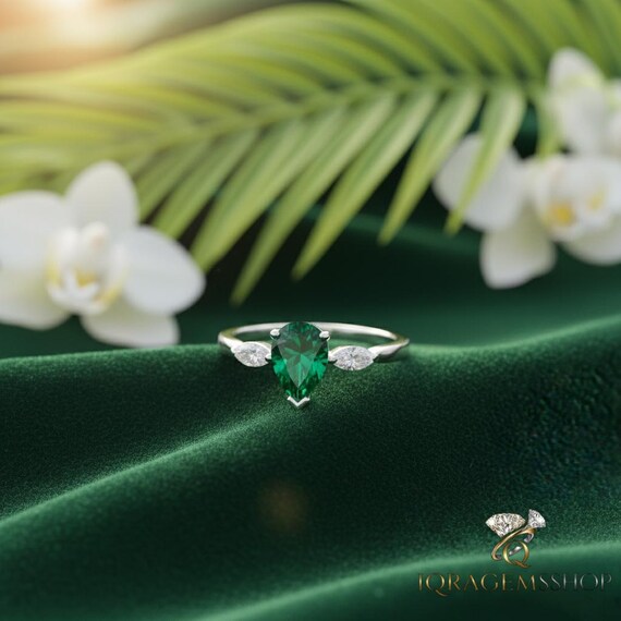 Sterling Silver Green Emerald Ring: Leaf Design CZ Engagement
