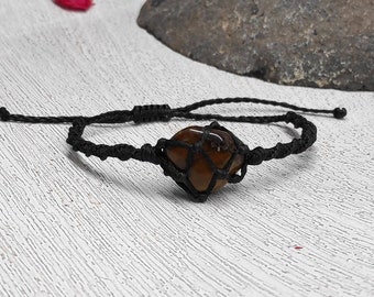 Tiger Eye Tumble Stone Macrame Bracelet: Black Knotted Crystal Holder