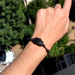 Ruwe zwarte obsidiaan armband voor mannen, vrouwen, macrame geknoopte armband, verstelbare helende kristalbescherming gevlochten armband, vriendschapscadeau