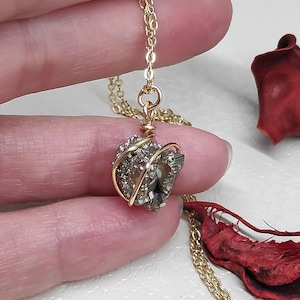 Natural Raw Pyrite Cubes Cluster Necklace, Wire Wrapped Pyrite Pendant, wealth stone, gorgeous bohemian Protection, Womens Jewellery