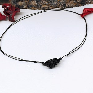 Natural Raw Black Obsidian Single Crystal Choker Necklace,Boho Choker, Obsidian Choker Tiny Raw Crystal Adjustable Thin Black Cord Necklace