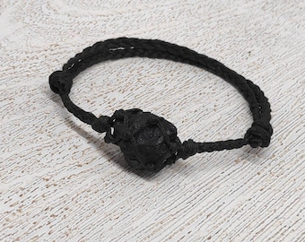 Natürliche rohe schwarze Turmalin Armband, Makramee geknotet Armband, Rohstein Armband, Rohedelsteine Armband, Rohkristall Armband verstellbar