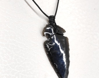 Raw Black Obsidian Arrowhead Pendant Necklace, Handmade Carved Crystal Arrowhead Necklace, Healing Protection Crystal Pendant