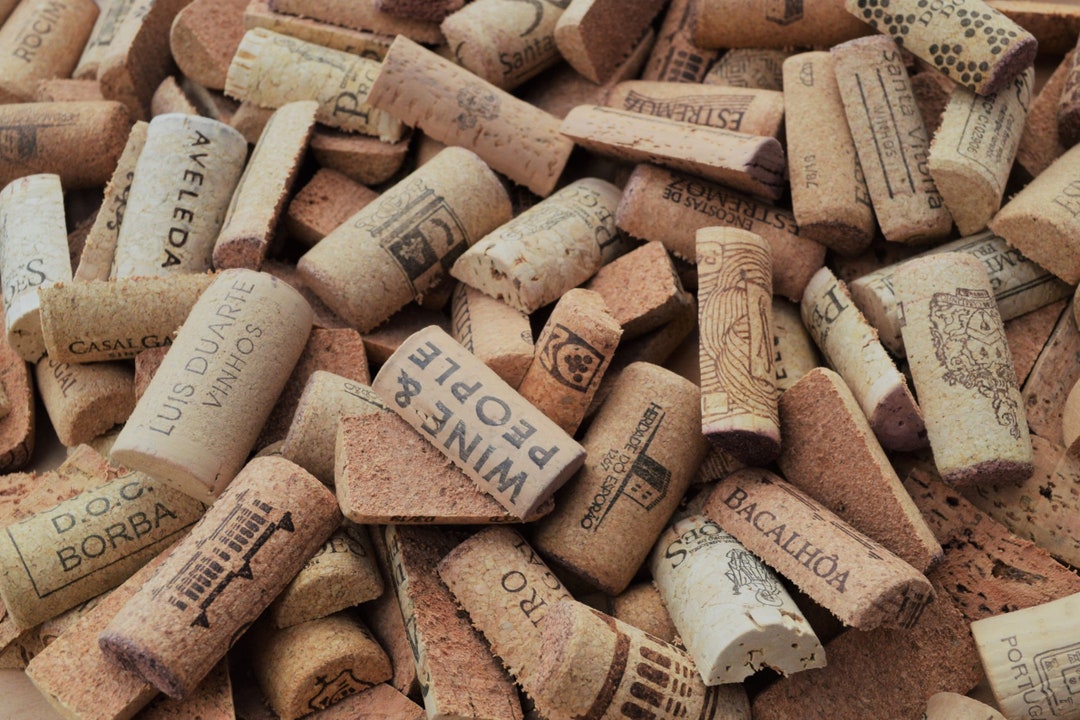Used Wine Corks Halves, Used Cork Halves for Crafts Can Be Used in Cork