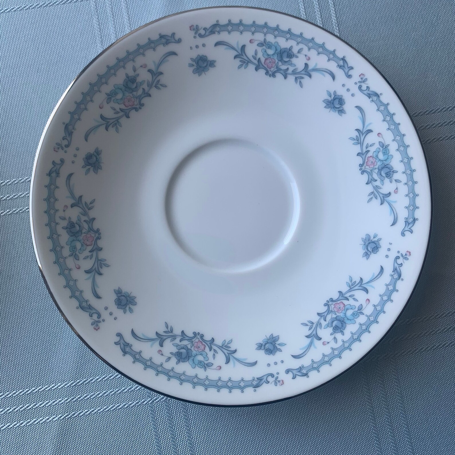 Ekco International Exquisite Fine China Winsford Tea Cup & Saucer Set of 2 Vintage Made in Japan