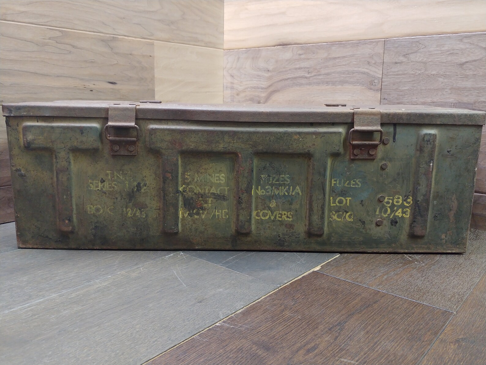 Vintage 1943 WWII Canadian Ammunition Box Etsy