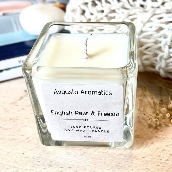 Spiced English Pear & Freesia hand poured  eco friendly vegan soy wax candle  in glass jar 8cl  Relaxing fragrance Gorgeous gift