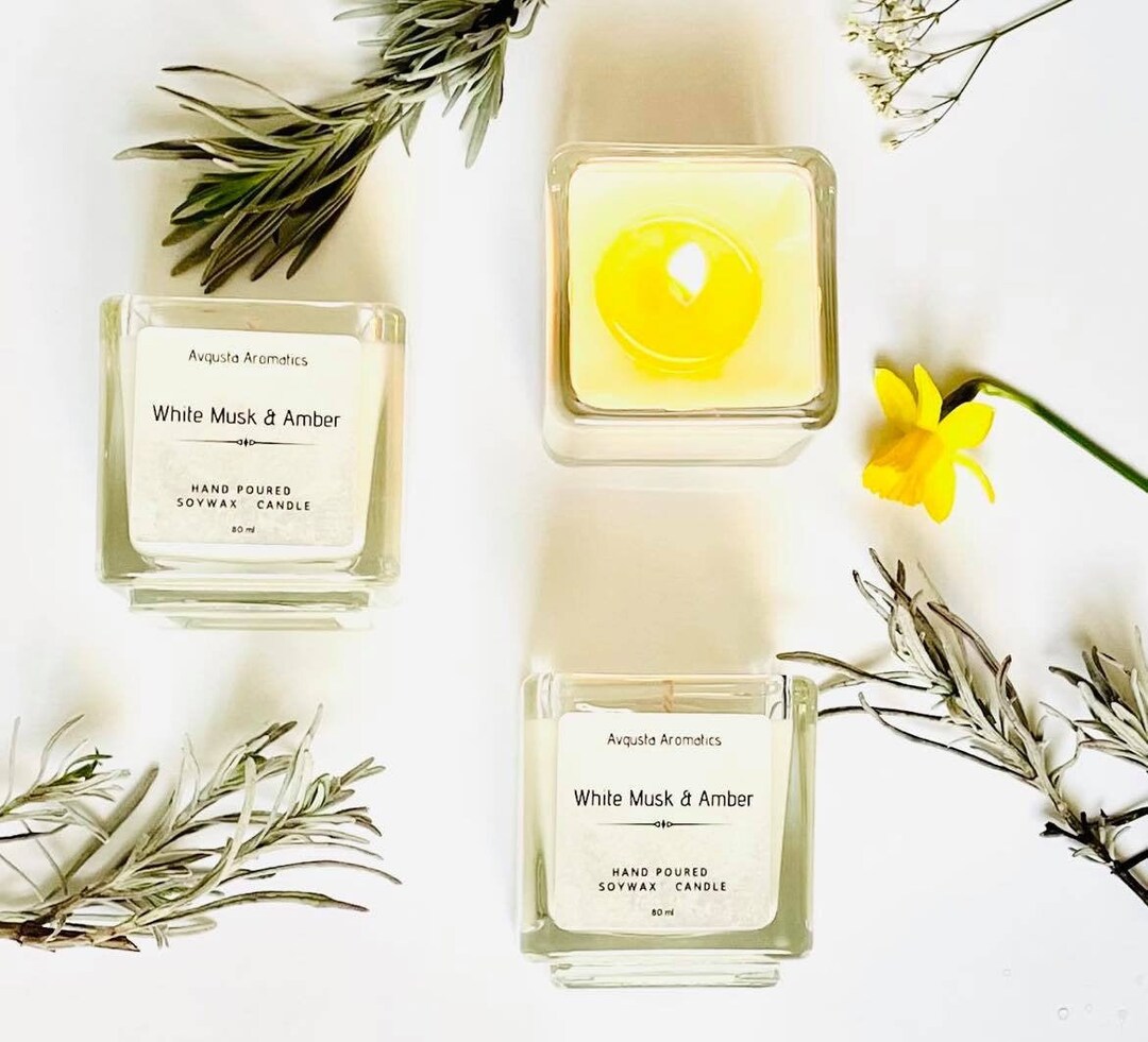 White Musk & Amber Hand Poured Soy Wax Candle in Cube Jar 8cl ...