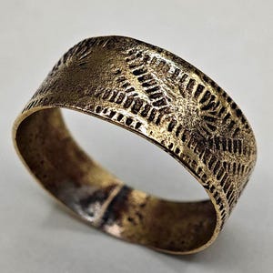 Bronze Ancient ring of the Viking era 8-10 AD \ Viking ring with solar signs \ Norse Ring \ Scandinavian Artifacts Size 20mm( US 10 )