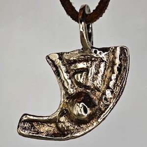 Ancient Viking Amulet Claws / Hunter Amulet / Viking Tooth Pendant / Viking Artifacts / Medieval Artifacts