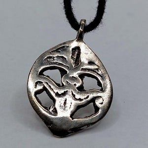 Viking Lily Pendant / Medieval Pendant / Medieval Lily Pendant / Medieval Artifacts / Viking Artifacts