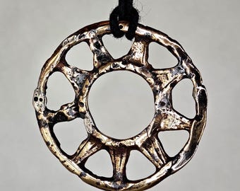 Big antique Ancient ODIN’s Sun amulet / Genuine Ancient Viking Sun pendant / Sonnenkreuz / Authentic Ancient Viking Artifact 10th-11th AD