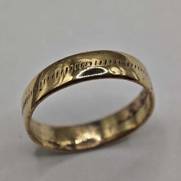 Antique medieval ring with notches. Medieval artifacts. Size 17mm (US 6.5)
