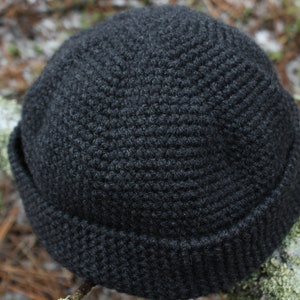 Fisherman Beanie Hat, Short Beanie, 100% Merino Wool Hat, Handmade Crocheted Hat, Watch Cap, Docker Style Hat