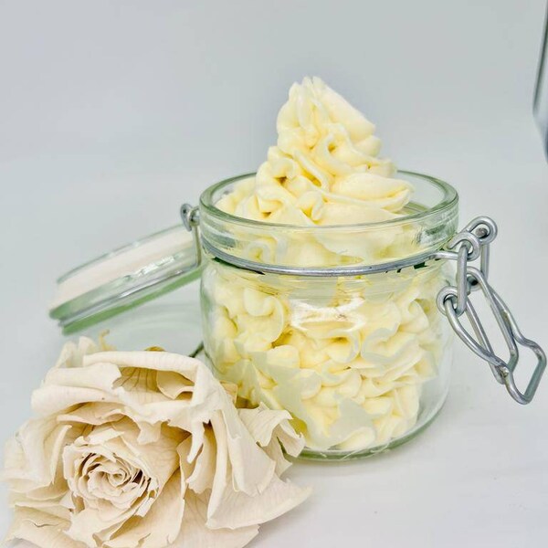 Körpersahne , whipped Bodycream