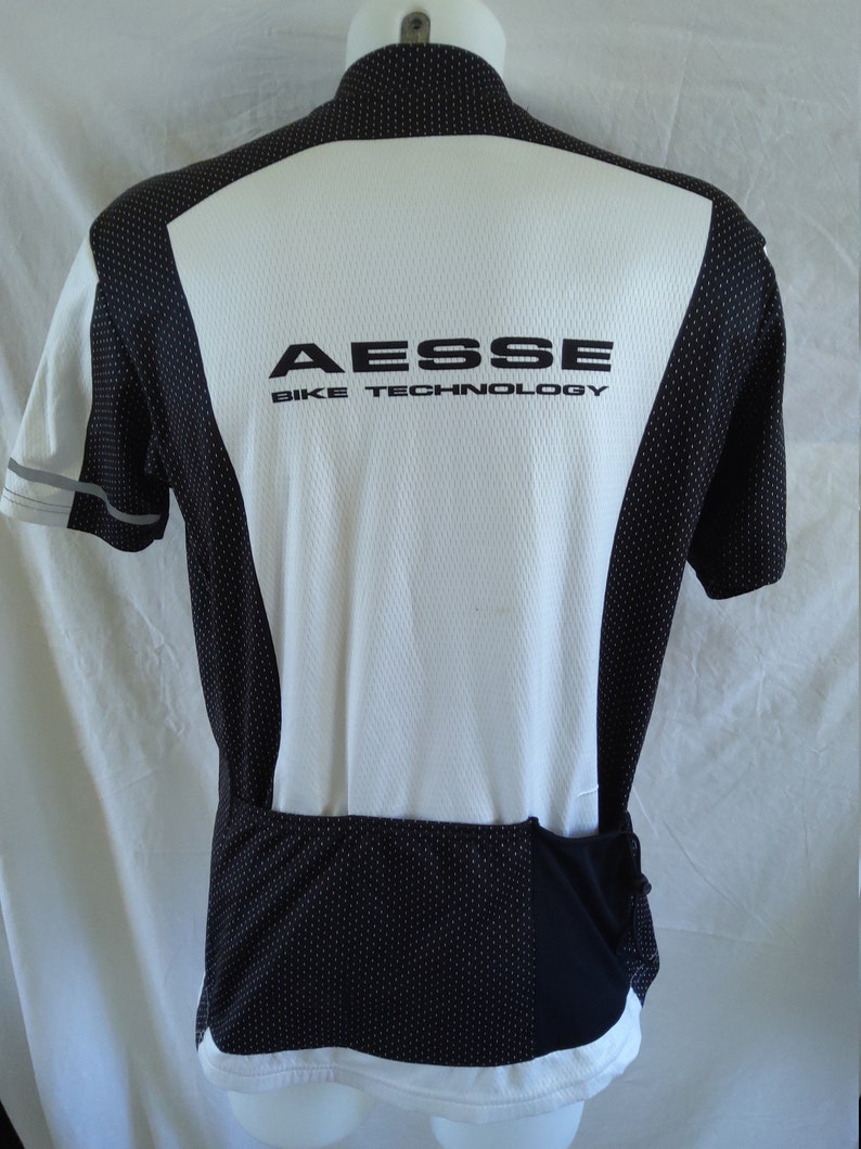 AESSE Made in Italy Cycle Jersey in XXXL with Loose Waist and Draw String pull rear pocket for Security Cycle Jersey Print Bike Top