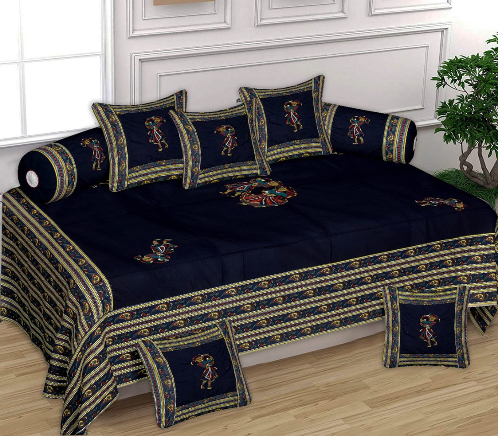 Indian Diwan Set1 Bed Sheet2 Bolster Cover and 5 Cushion Etsy