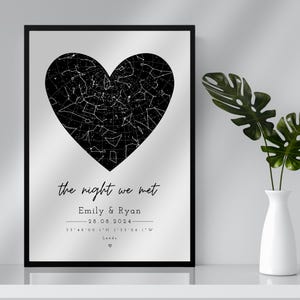 Personalisierte Sternenkarte des Nachthimmels Druck & Rahmen Geschenk Die Nacht, in der wir uns trafen Jahrestag Verlobung Erstes Datum wo es begann Valentinstag Astrologie