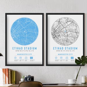 Manchester City Etihad Stadium Minimalista Mapa Impressões e Molduras | Man City Impressão Azul Preto Branco Minimalista Presente Decoração Futebol Pai Avô