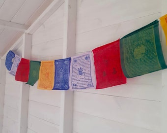 Tibetan Prayer Flags | 10 Buddhist prayer flags 19 x 17 cm