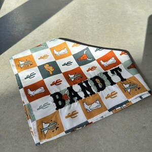 Pañuelos para perros de vaquero, pañuelos para perros del oeste. Pañuelos para perros de vaquero personalizados, pañuelos para perros de vaquero del oeste, pañuelos de cuadros del oeste. Bufanda para mascotas